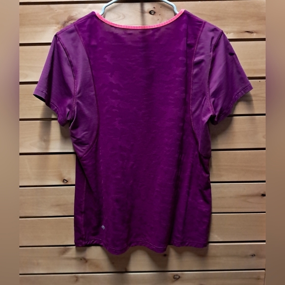 Lululemon Run For Days Short Sleeved Performance Top - Picture 2 of 3